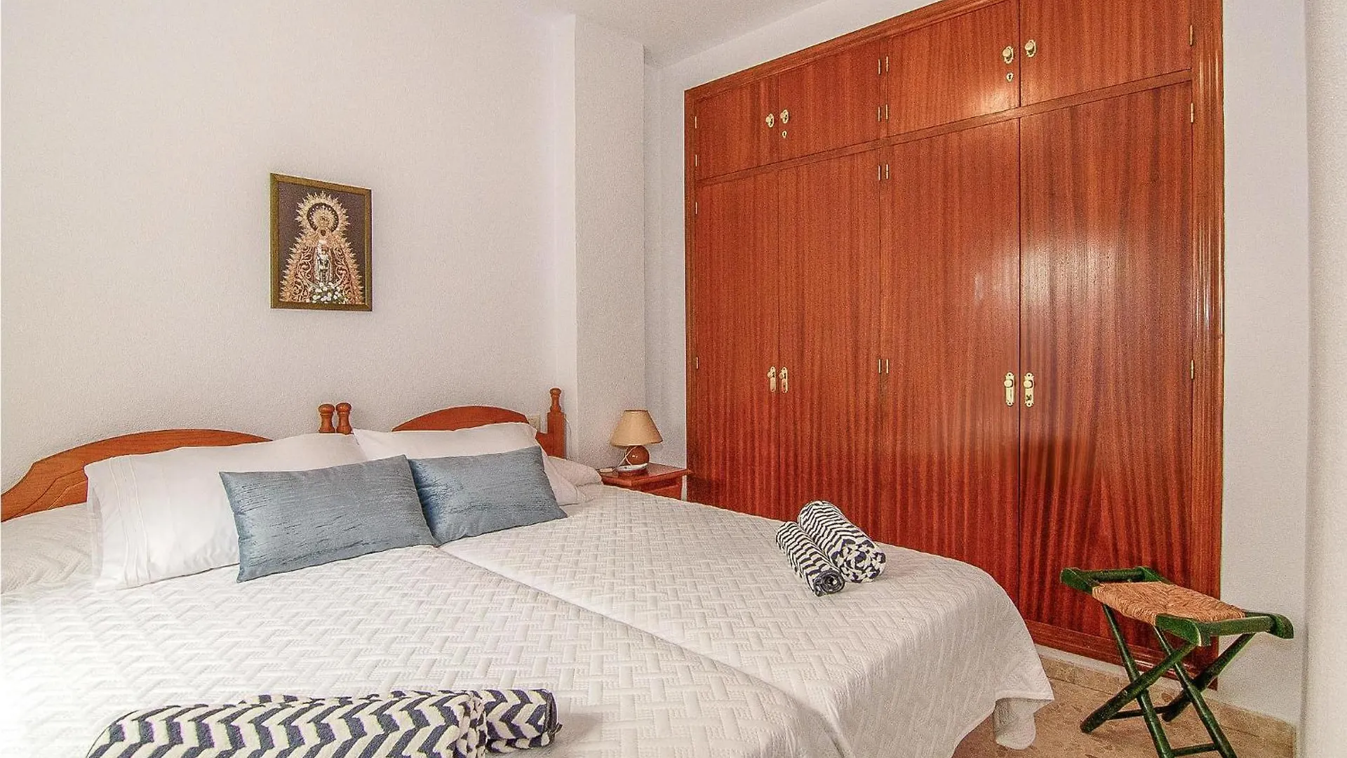 Beautiful Apartment In Chipiona With Kitchenette
