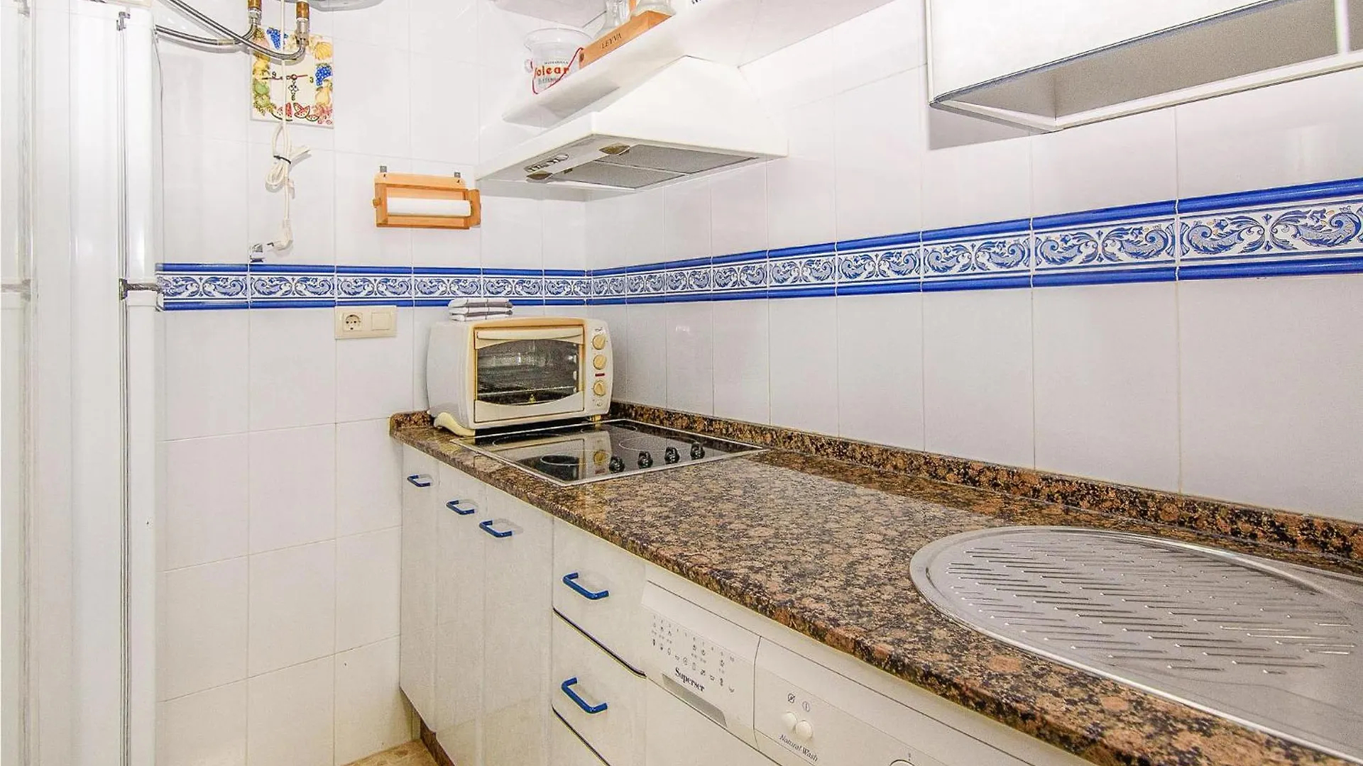 Beautiful Apartment In Chipiona With Kitchenette